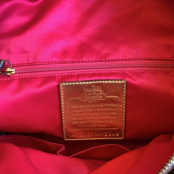Coach Bag - Picture 8 of 9